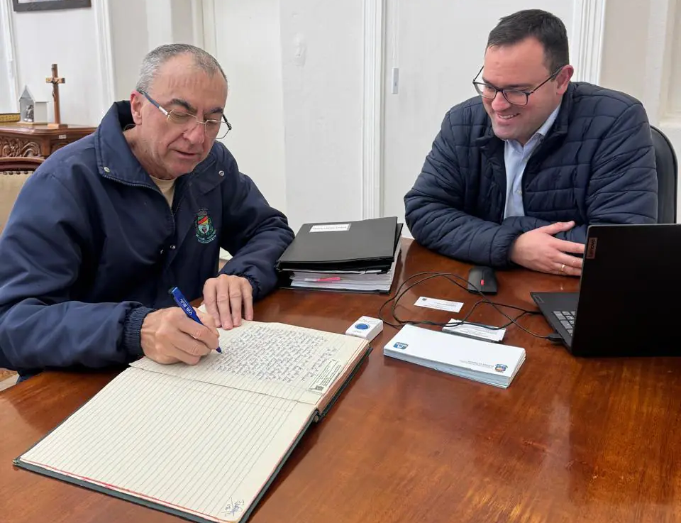 Amarildo Lucatelli assume interinamente a Prefeitura de Bento Gonçalves
