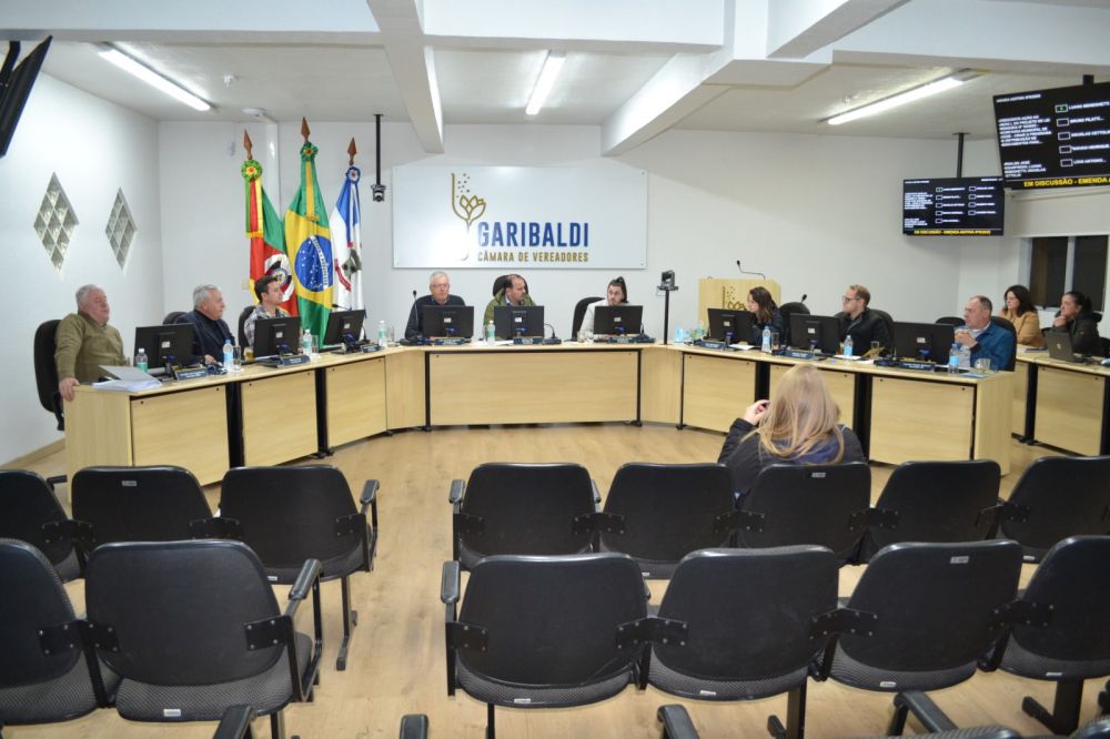 Vereadores apresentam requerimento solicitando CPI em Garibaldi
