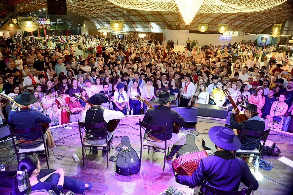 Mais de 20 mil pessoas participaram do primeiro fim de semana da Fenachamp