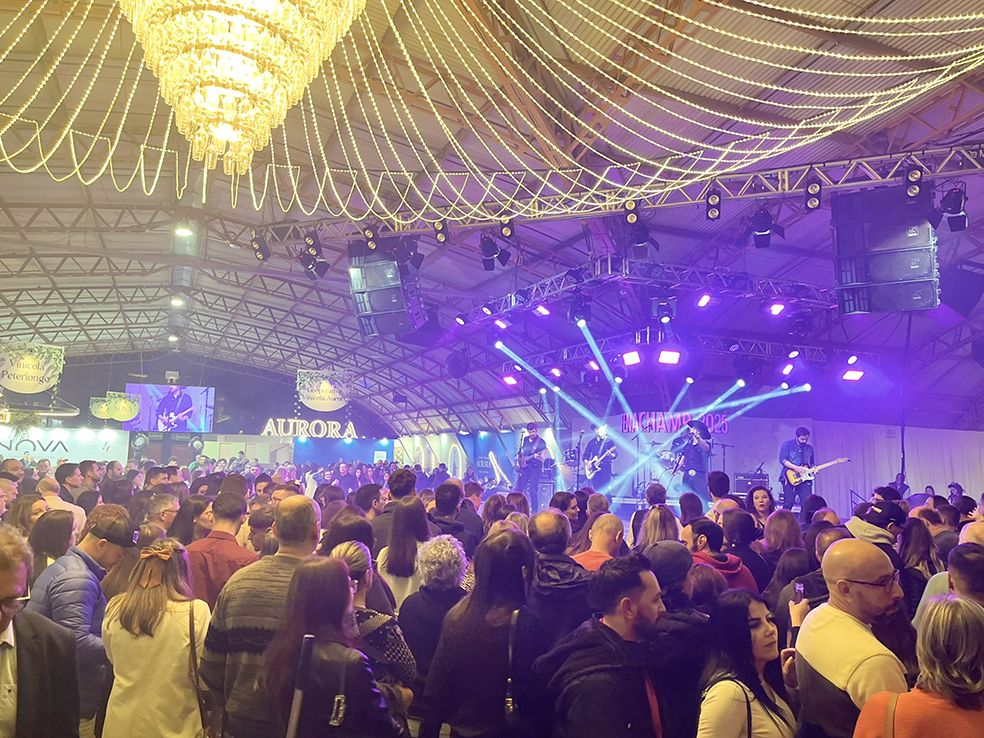 Fenachamp vive seu terceiro final de semana com shows, emoção e homenagens