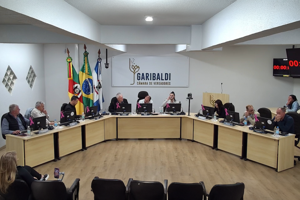 Câmara de Garibaldi vota apoio a PEC sobre turismo e fomento ao rodeio