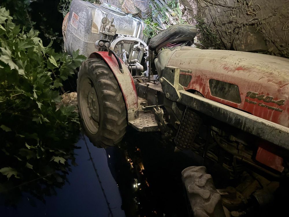 Agricultor morre esmagado após trator capotar em parreiral no 15 da Graciema