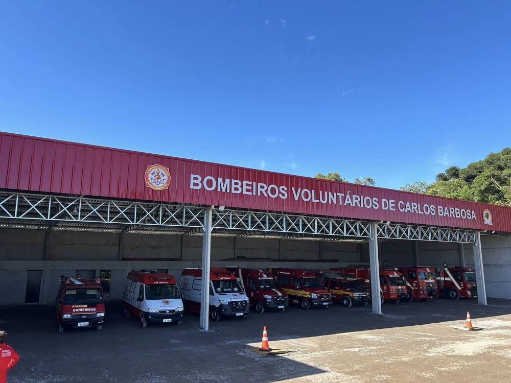 Bombeiros Voluntários de Carlos Barbosa inauguram nova sede