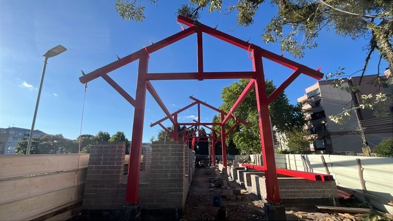 Obras de revitalização da Feira do Produtor avança em Carlos Barbosa