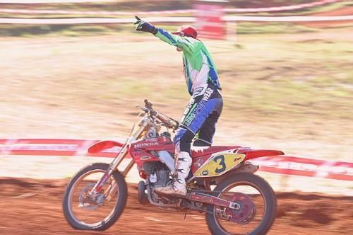 Morre a lenda do Motocross brasileiro Milton "Chumbinho" Becker