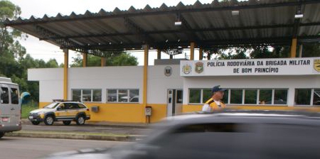 Depois de ter radar furtado agora é a vez do telefone estar estragado na PRE