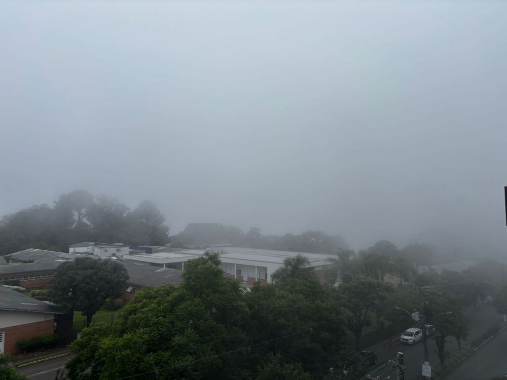 Sábado de Carnaval cinzento e com risco de chuva em toda a Serra Gaúcha