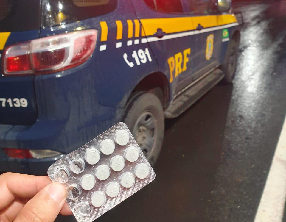 Sem dormir e sob efeito de “rebite” caminhoneiro é preso em Garibaldi