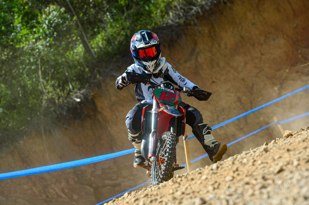 Pneus Rinaldi abre temporada do Brasileiro de Enduro com bons resultados
