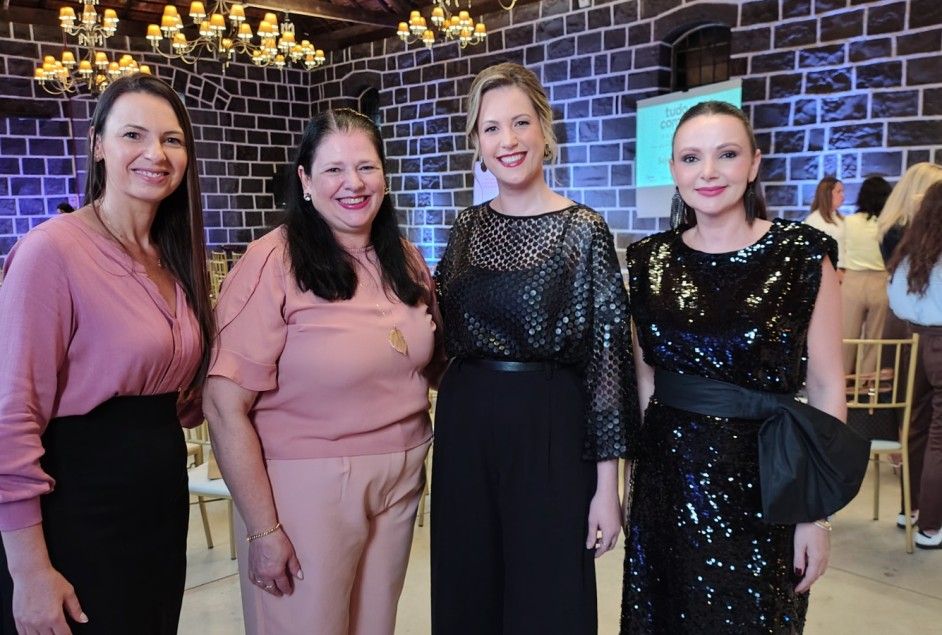 Happy hour reúne 120 mulheres em evento especial em Garibaldi