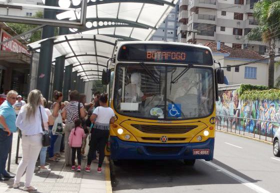 Crise do diesel faz ônibus pararem aos fins de semana em Bento Gonçalves