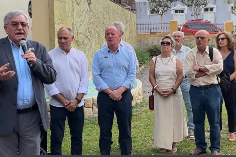 Garibaldi inaugura marcos históricos que resgatam origem da imigração na cidade