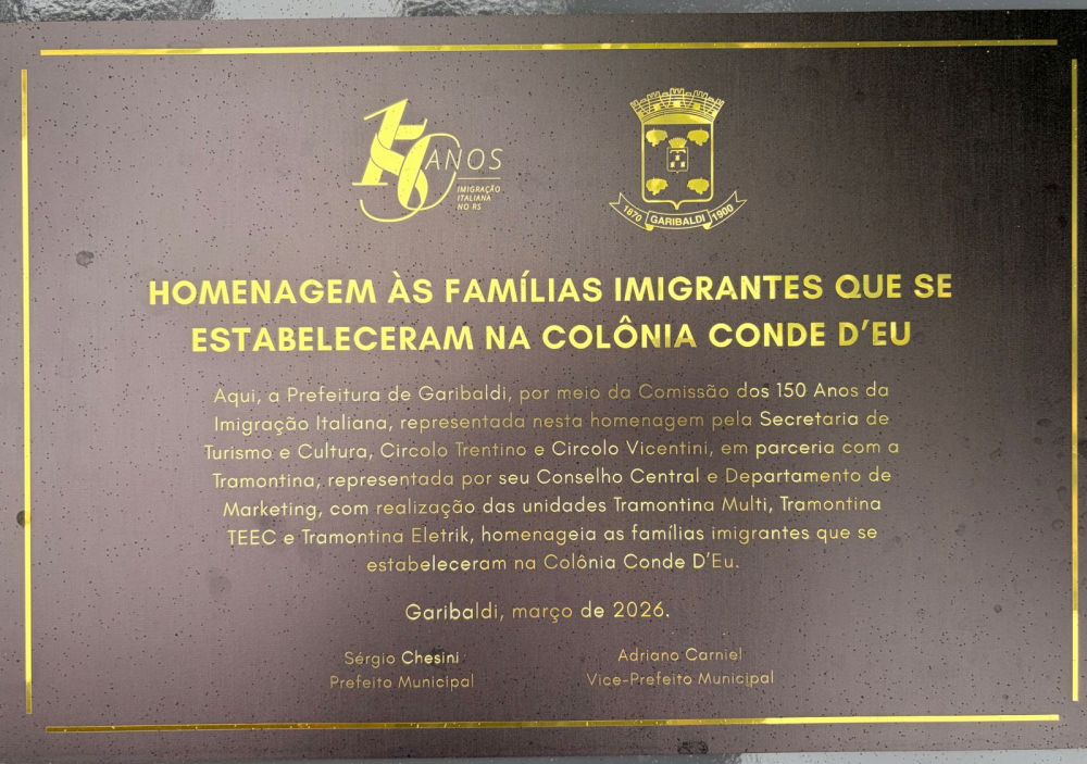 Garibaldi inaugura marcos históricos que resgatam origem da imigração na cidade