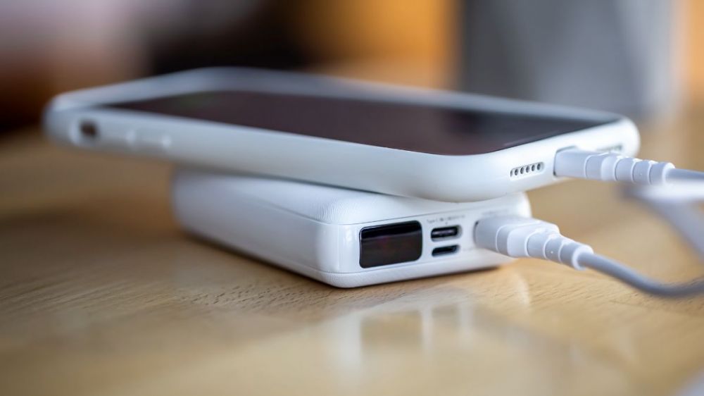 Anac estabelece restrições para transporte de power banks em aviões