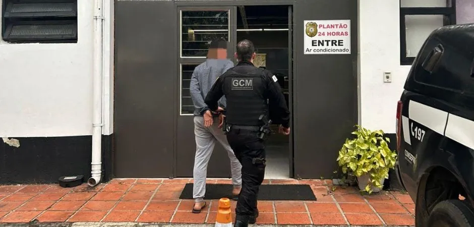 Homem descumpre medida protetiva e é capturado após fugir em Bento Gonçalves