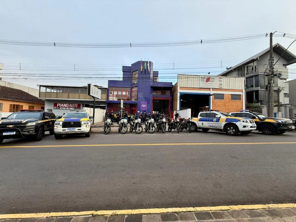 Operação apreende mais de 33 quilos de drogas e resulta em prisão por tráfico