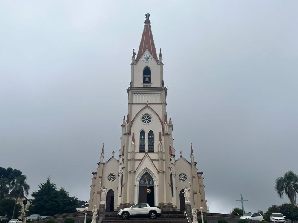 Terra do Champanha celebra o padroeiro São Pedro nesta segunda-feira