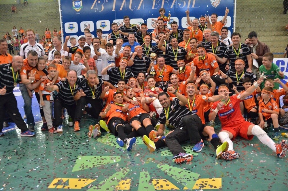 Carlos Barbosa é tricampeã da Taça Brasil