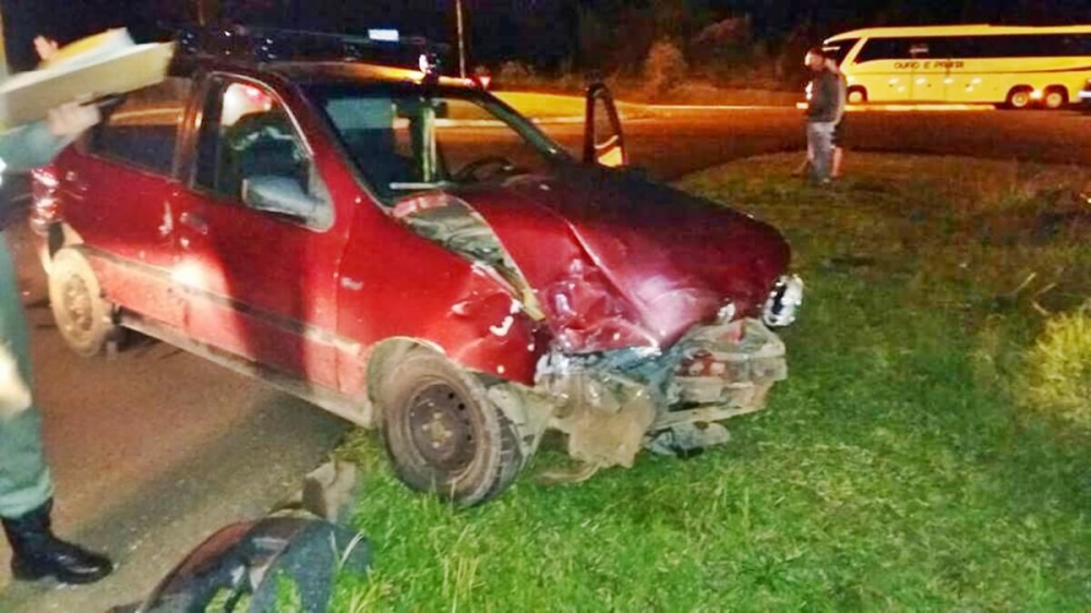 Cinco pessoas ficaram feridas no trevo da estrada velha de Garibaldi com a RS 453