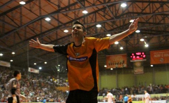 Carlos Barbosa: Aprovado projeto que torna município a Capital Nacional do Futsal