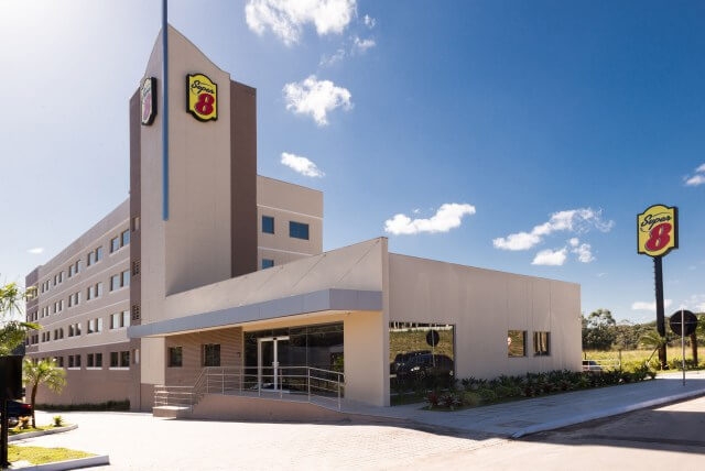 Hotel Super 8 começa a funcionar em Bento Gonçalves