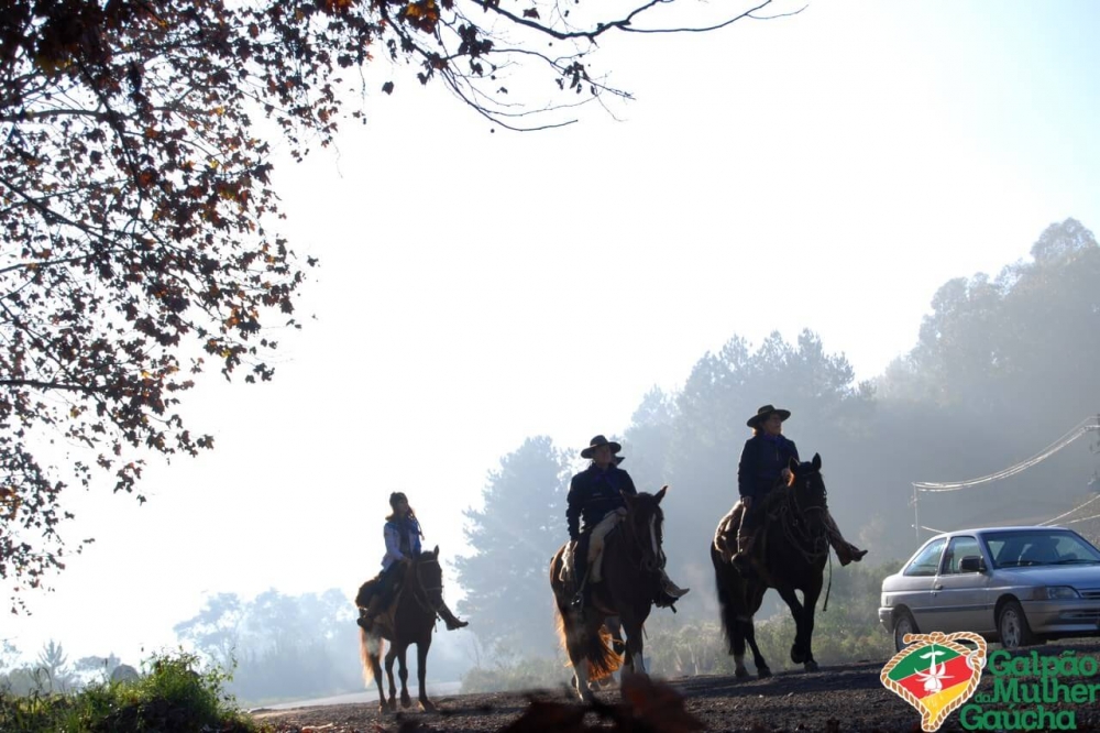 Cavalgada Inédita mobiliza Mulheres em Bento Gonçalves