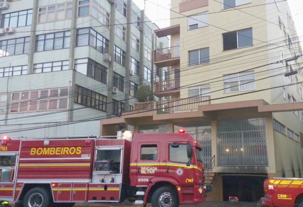 Incêndio mobiliza bombeiros de Bento Gonçalves
