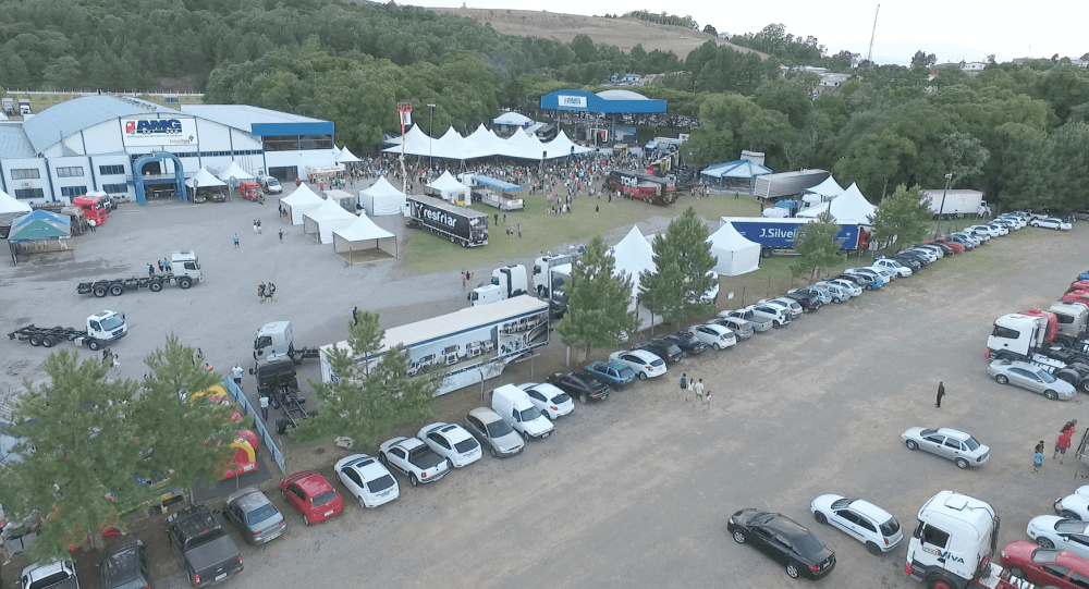 Cerca de 15 mil pessoas participaram da Festa dos Motoristas em Garibaldi