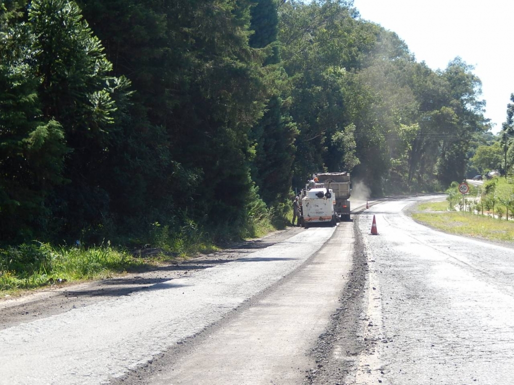 Inicia o restauro da VRS-813 entre Farroupilha e Garibaldi