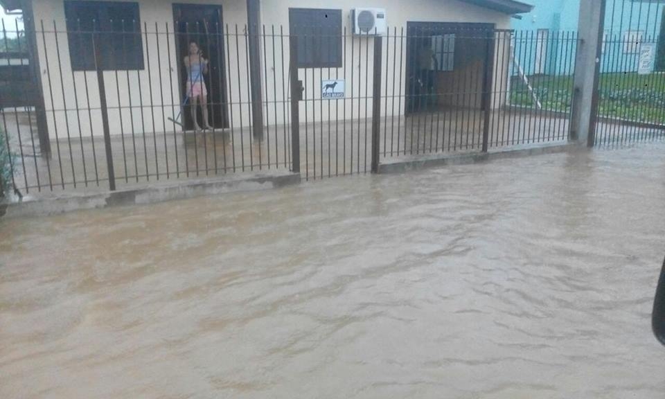  Mais uma vez chuva causa transtornos em Garibaldi e região