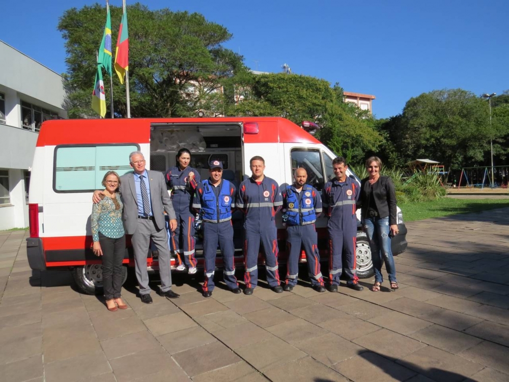 Em Farroupilha, nova ambulância do SAMU entra em funcionamento