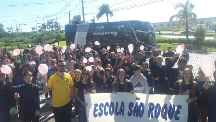 Caminhada pela paz em Garibaldi e Carlos Barbosa