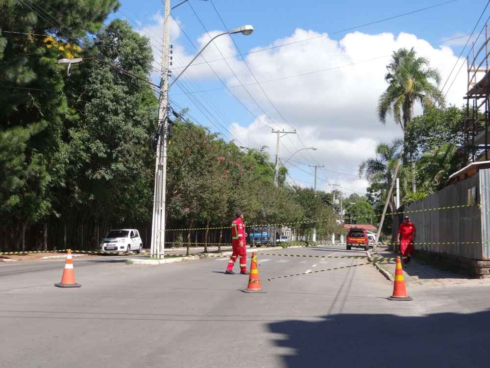 Buarque de Macedo ficou bloqueada no início da tarde deste sábado