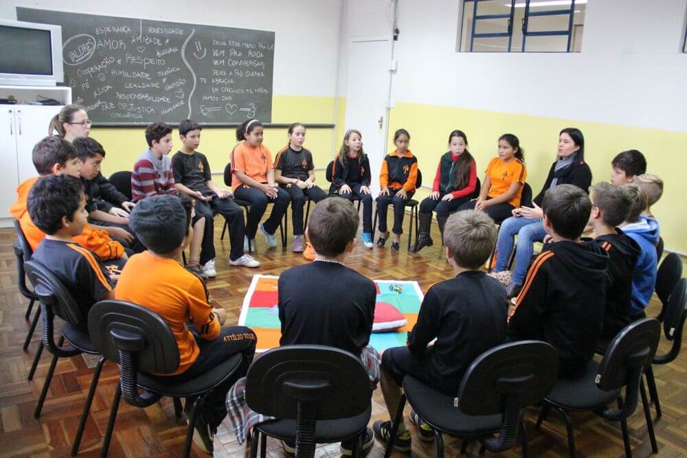 Justiça Restaurativa estimula cultura da paz no ambiente escolar