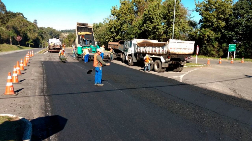 BR 470 tem trânsito no sistema pare e siga devido a obras