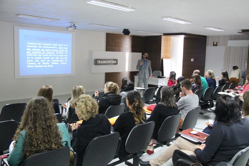 Servidores municipais de Garibaldi participam de treinamento