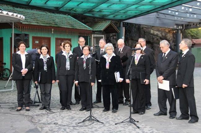 Garibaldi: Encontro de Corais na Igreja do Bairro Champanhe