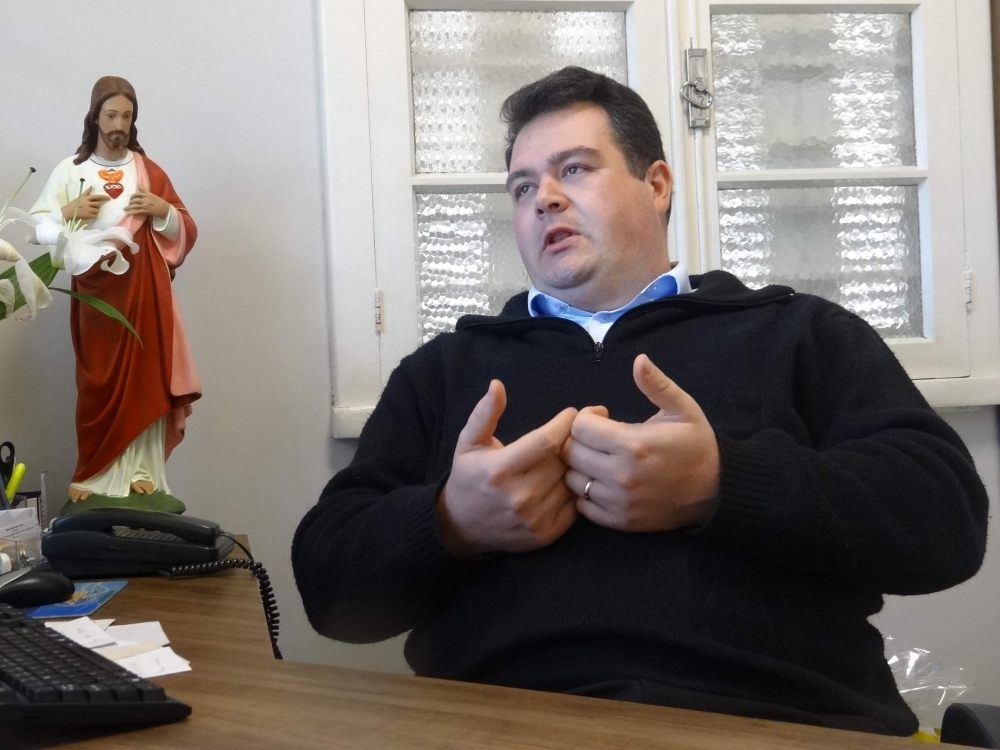 Vigário de Carlos Barbosa comenta declaração do Papa Francisco