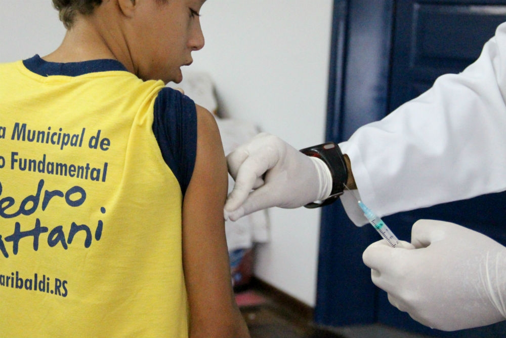 Campanha de vacinação para adolescentes ocorre na próxima semana em Garibaldi
