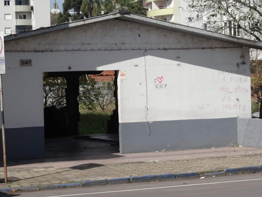 Possível ponto de tráfico no Centro de Garibaldi