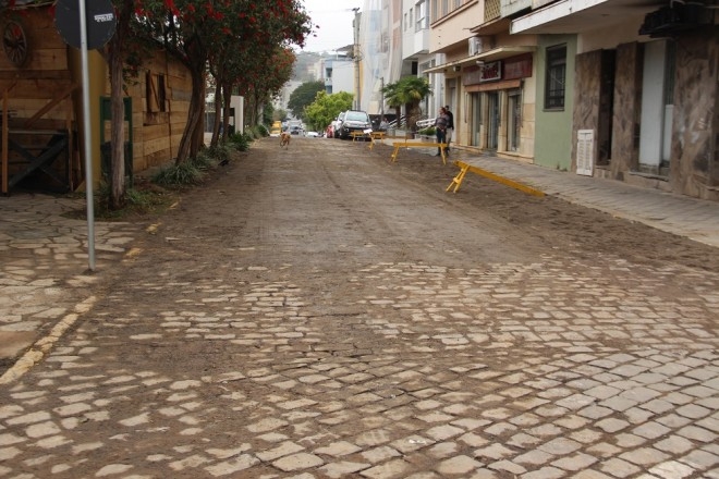 Concluída obra de elevação da rua Presidente Vargas em Garibaldi