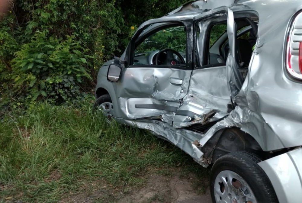 Homem fica levemente ferido em acidente na BR-470 em Garibaldi