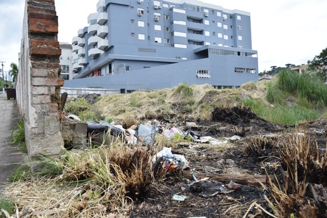 Prefeitura notificará dono de terreno baldio em Garibaldi