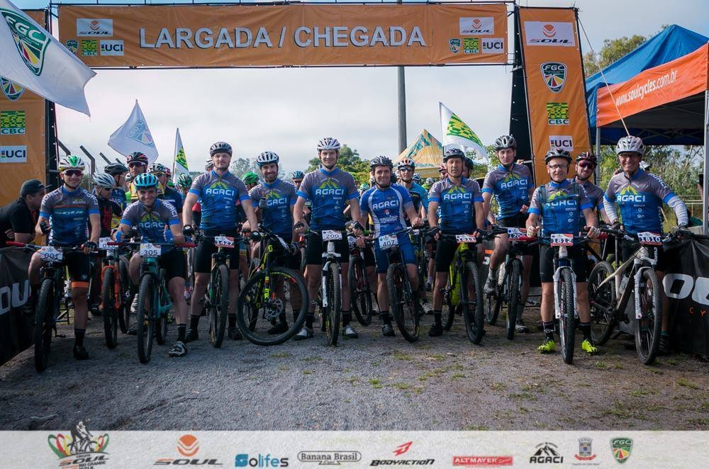 Atletas da AGACI têm bons resultados no Giro do Champanha