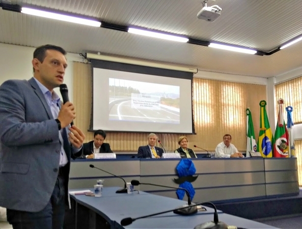 Seminário discute BR- 448 ligando Porto Alegre a Serra