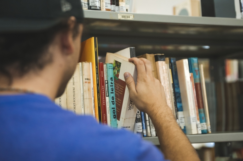 Biblioteca atenderá em horário diferenciado no início de 2018