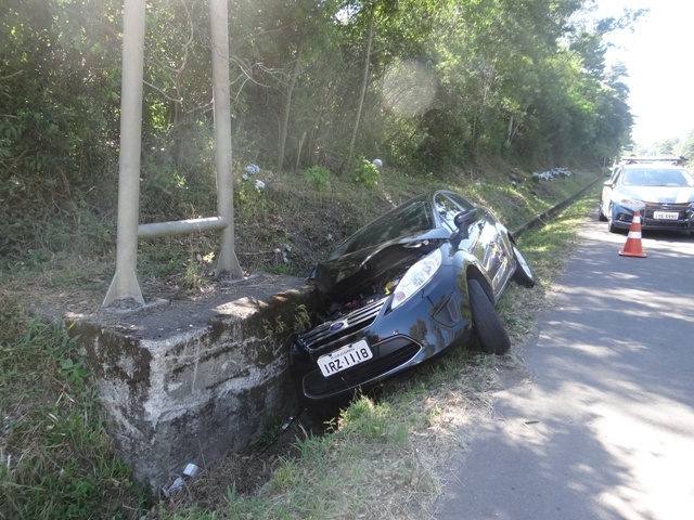 Acidente na BR-470 deixa um ferido em Garibaldi