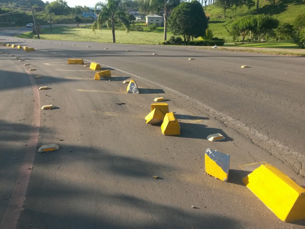 Ciclofaixa continua causando problemas em Carlos Barbosa