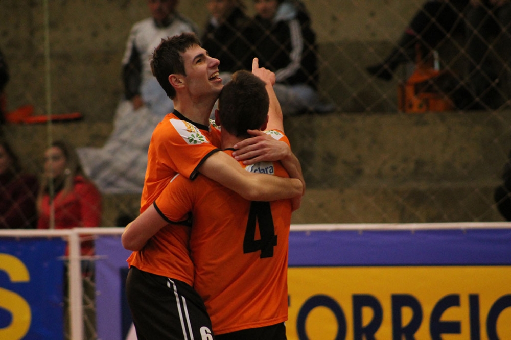 Inicia a Taça Barsil Sub-20 de Futsal em Carlos Barbosa