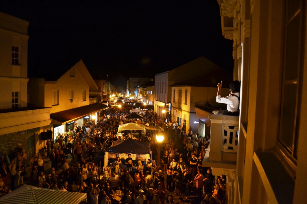 Milhares de pessoas participam do Garibaldi Vintage